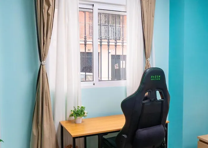 Apartment As A Service. Book It Now Málaga